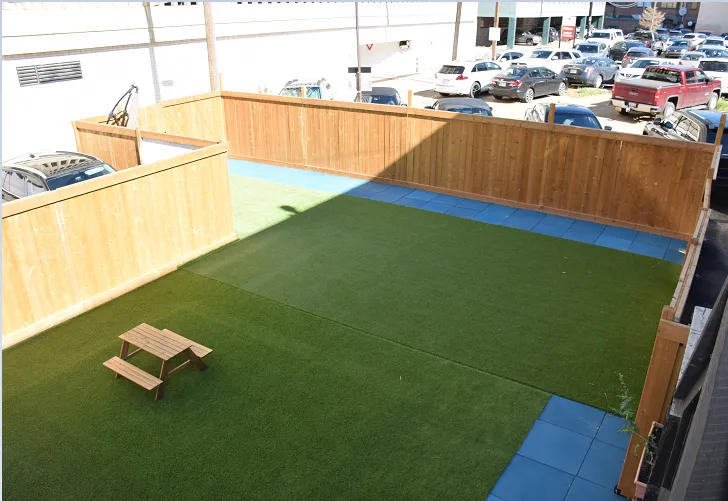outdoor-play-area