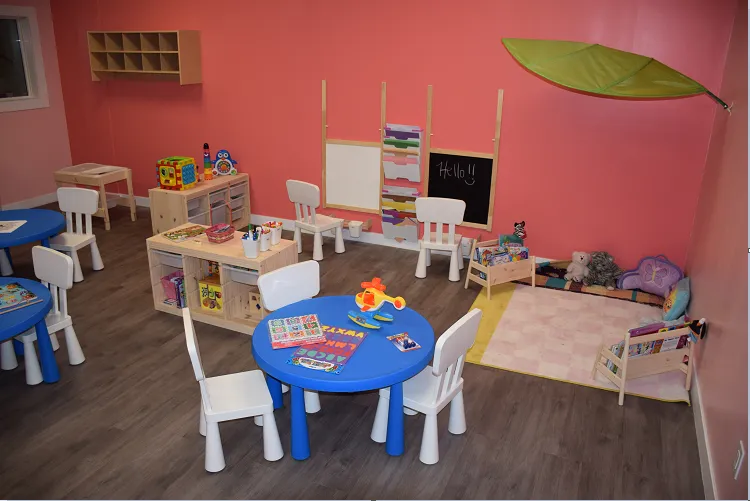 pink-classroom-01